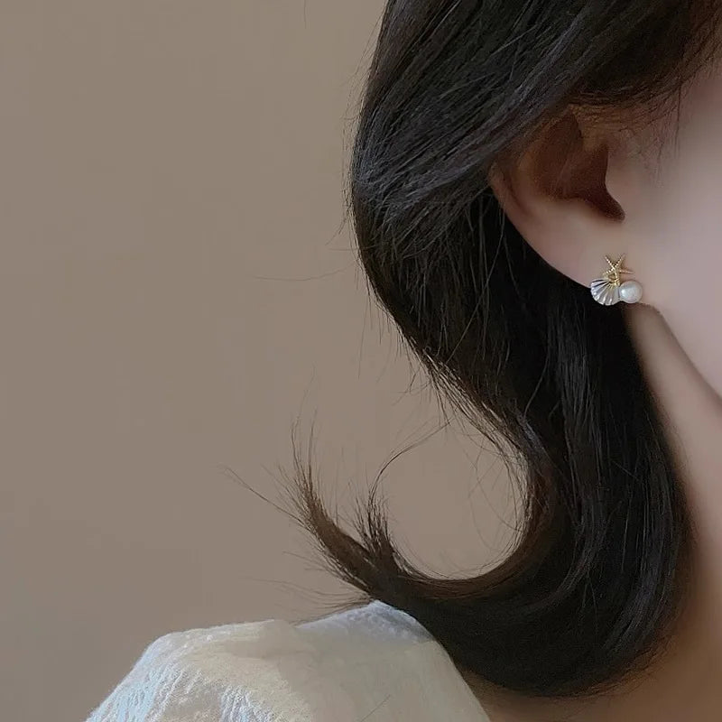 Asymmetric Starfish Pearl Studs