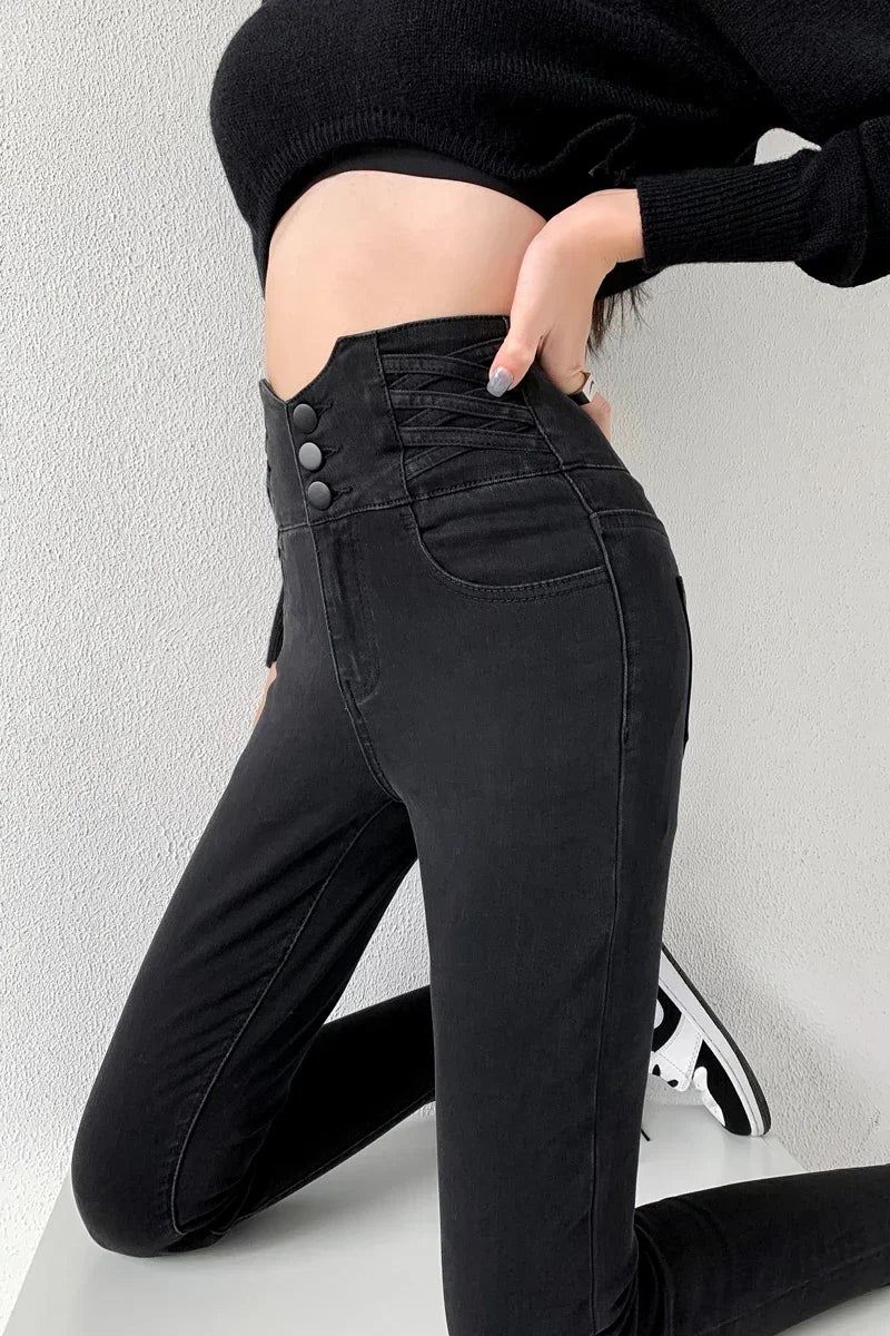 Buttoned Vintage Skinny Jeans