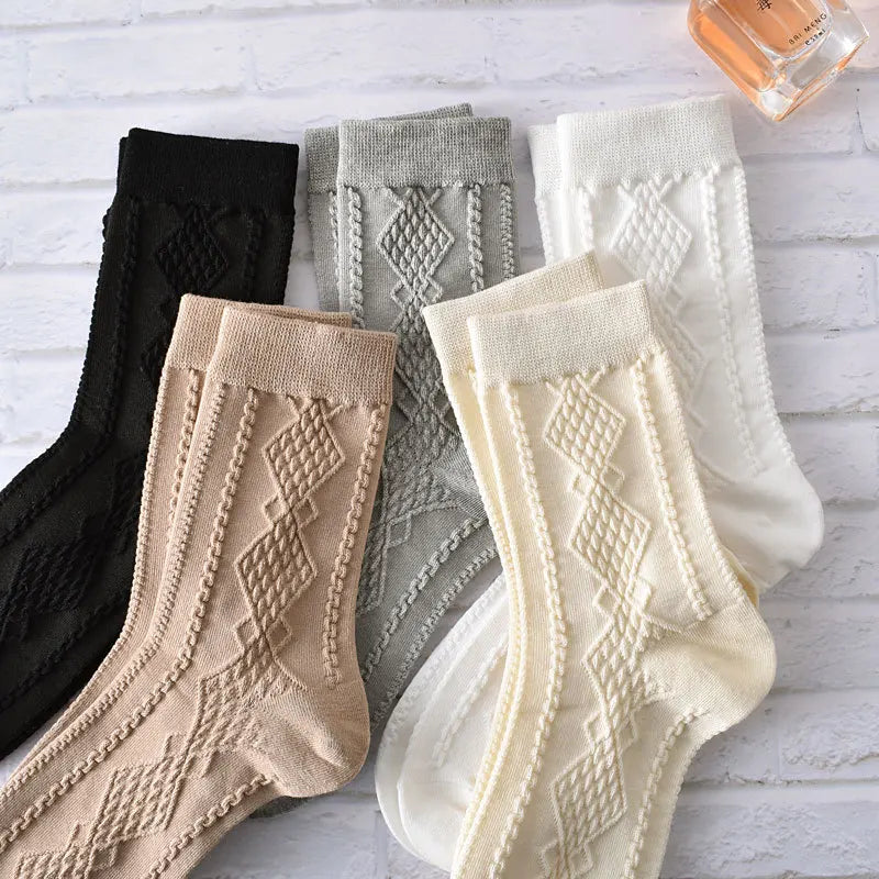 5 Pairs/ Lot Dreamlikelin Woman Socks Harajuku Retro Embroidery Spring 3D Knitting Flowers Embossed Print Lolita Christmas Gift