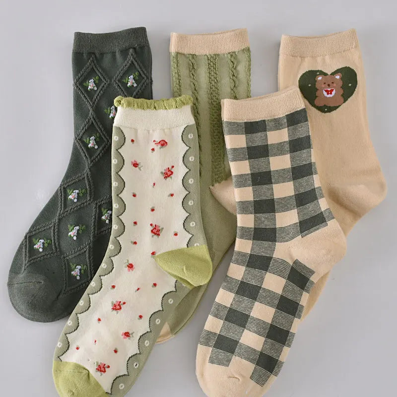 5 Pairs/ Lot Dreamlikelin Woman Socks Harajuku Retro Embroidery Spring 3D Knitting Flowers Embossed Print Lolita Christmas Gift
