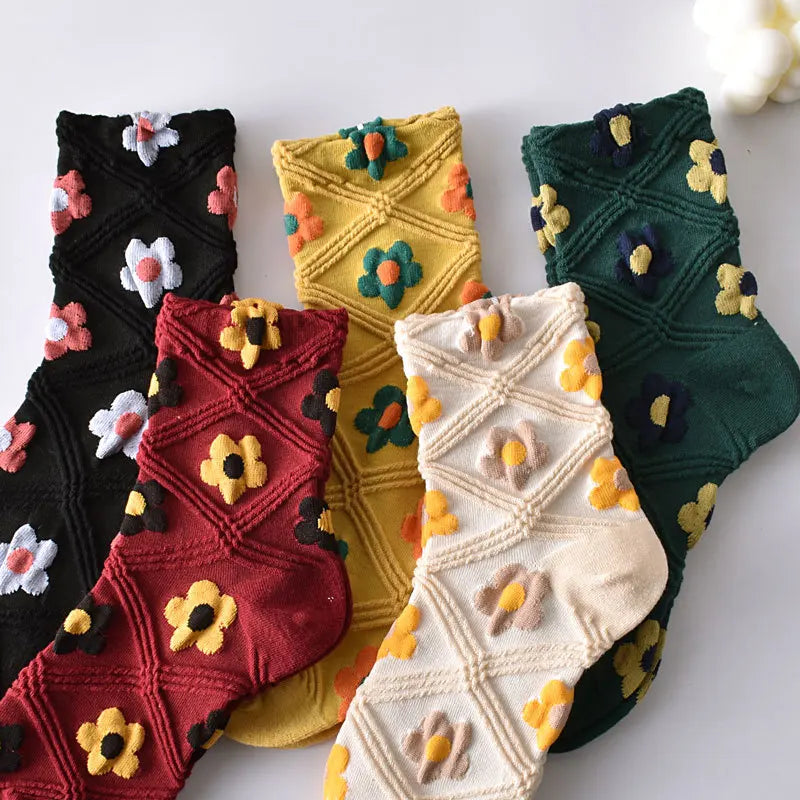 5 Pairs/ Lot Dreamlikelin Woman Socks Harajuku Retro Embroidery Spring 3D Knitting Flowers Embossed Print Lolita Christmas Gift