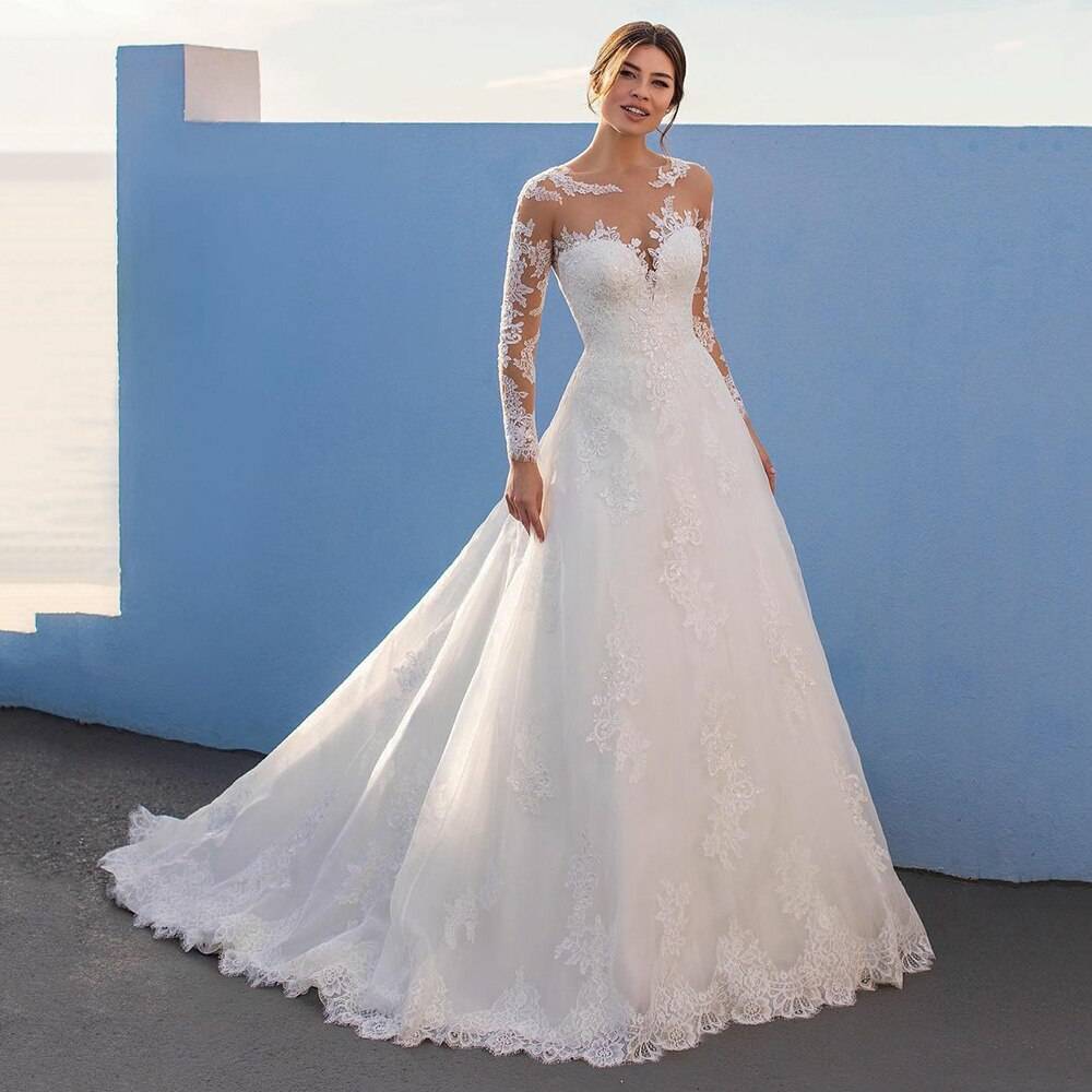 Classic Laced Wedding Dress Bridal Romantiq: online-only Color: Ivory Size: 2|4|6|8|10|12|14|16|16W|18W|20W|22W|24W|26W|Custom Size 